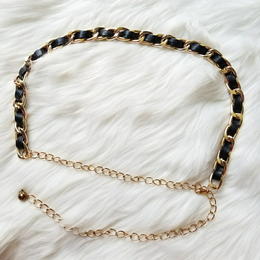 Golden accent chain faux leather statement belt - Picture 1 of 2